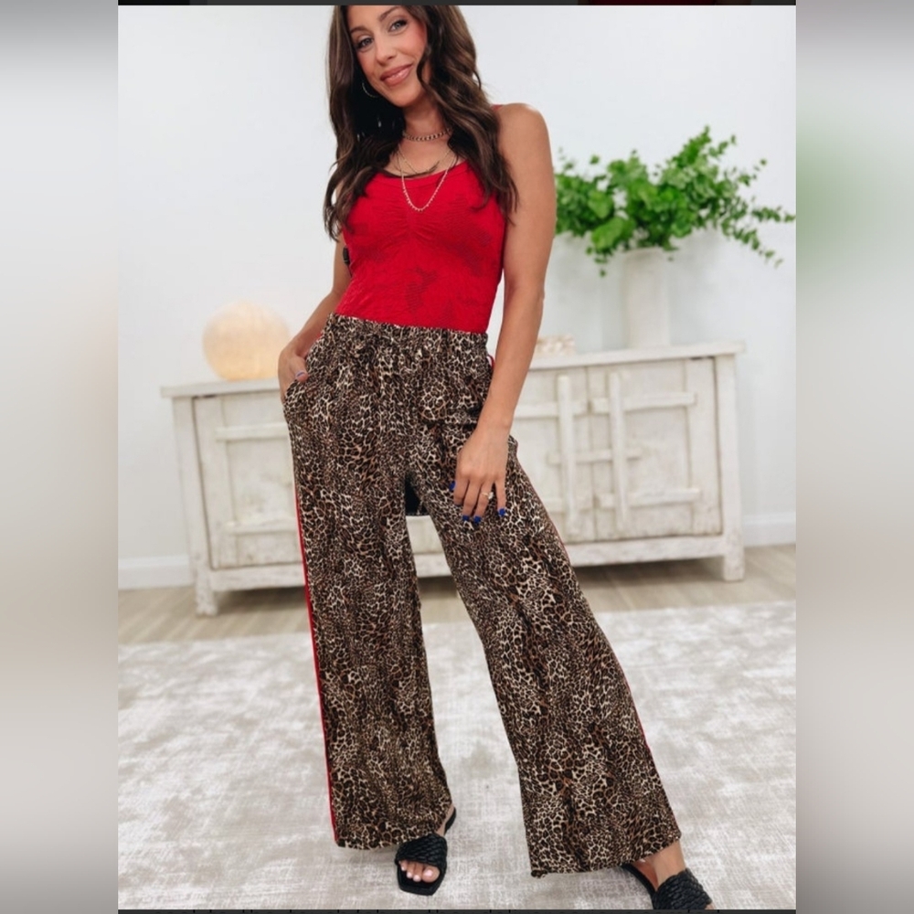 Boutique Leopard Print Wide Leg Pants with Red Accent, NWT - Picture 2 of 10